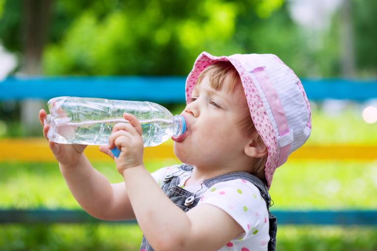 Best Ways to Keep Kids Hydrated This Summer